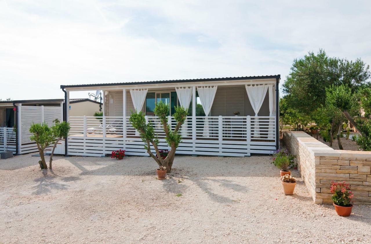 Hotel Camp San Antonio Biograd Na Moru Exteriér fotografie